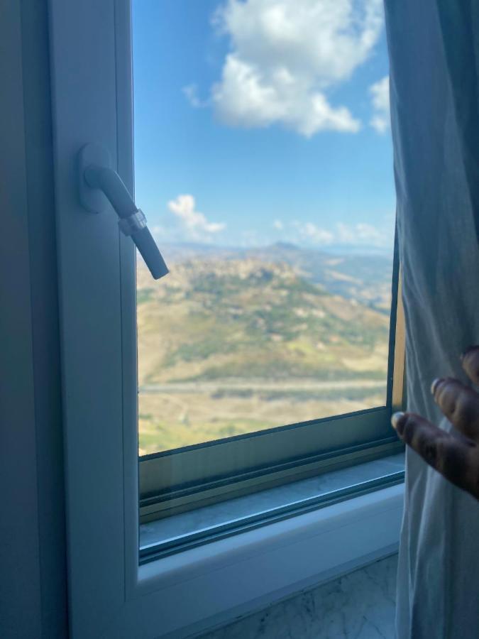 Enna Inn Centro מראה חיצוני תמונה